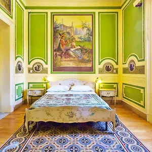 Hollywood 3*, Palerme Italie